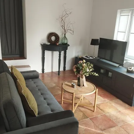 Les Tilleuls Bed & Breakfast