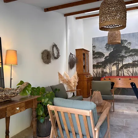 Les Tilleuls Bed & Breakfast